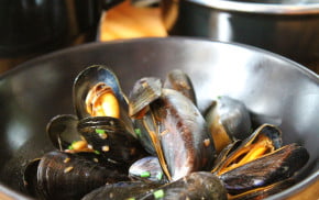Fresh mussels cooking in a pan. © The Wheatsheaf Pub & Grill